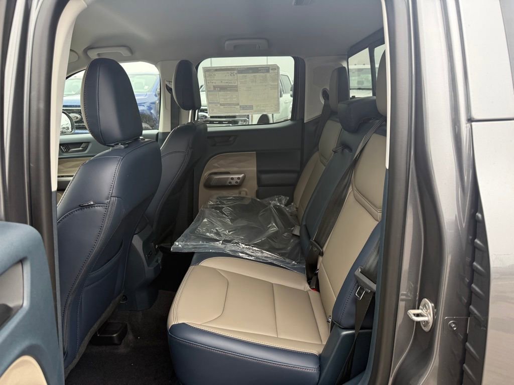 New 2026 Ford Maverick Lariat image 9