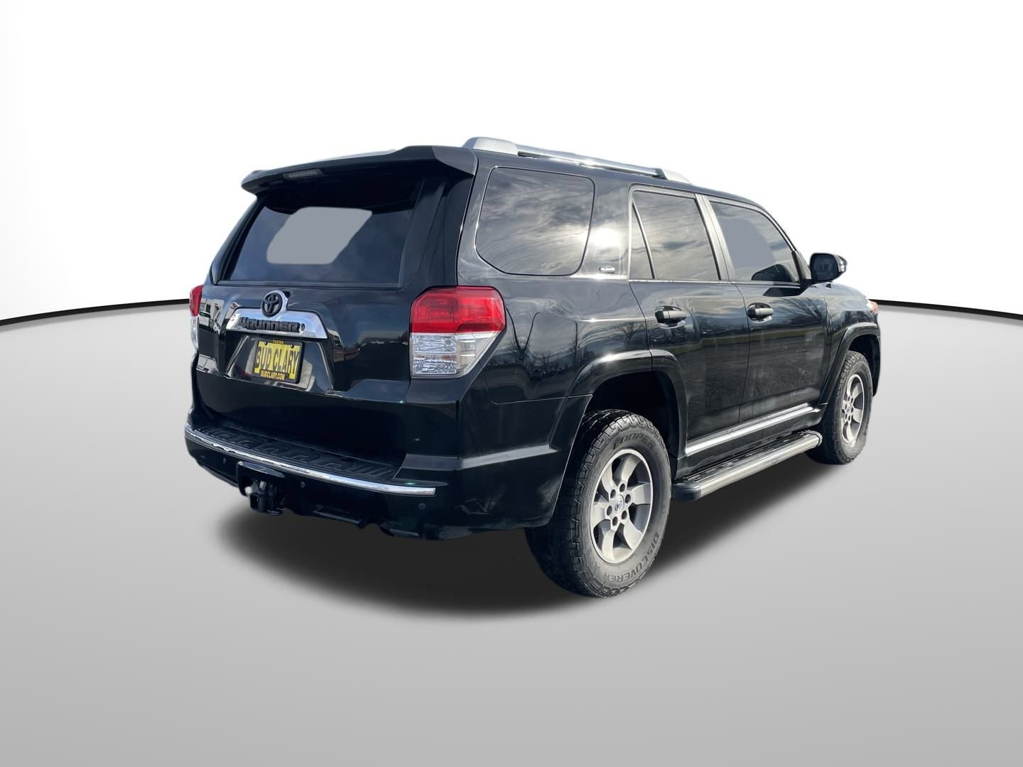 Used 2012 Toyota 4Runner SR5 image 3