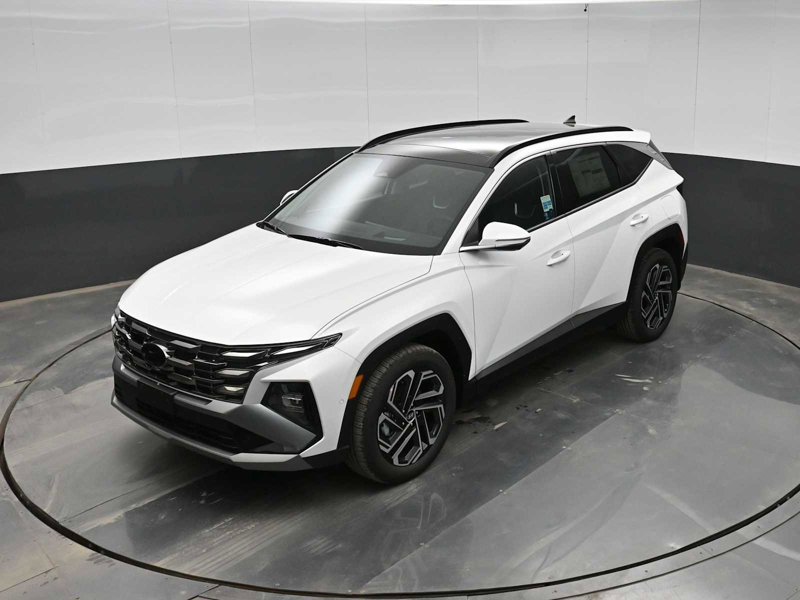 New 2026 Hyundai Tucson Limited image 25