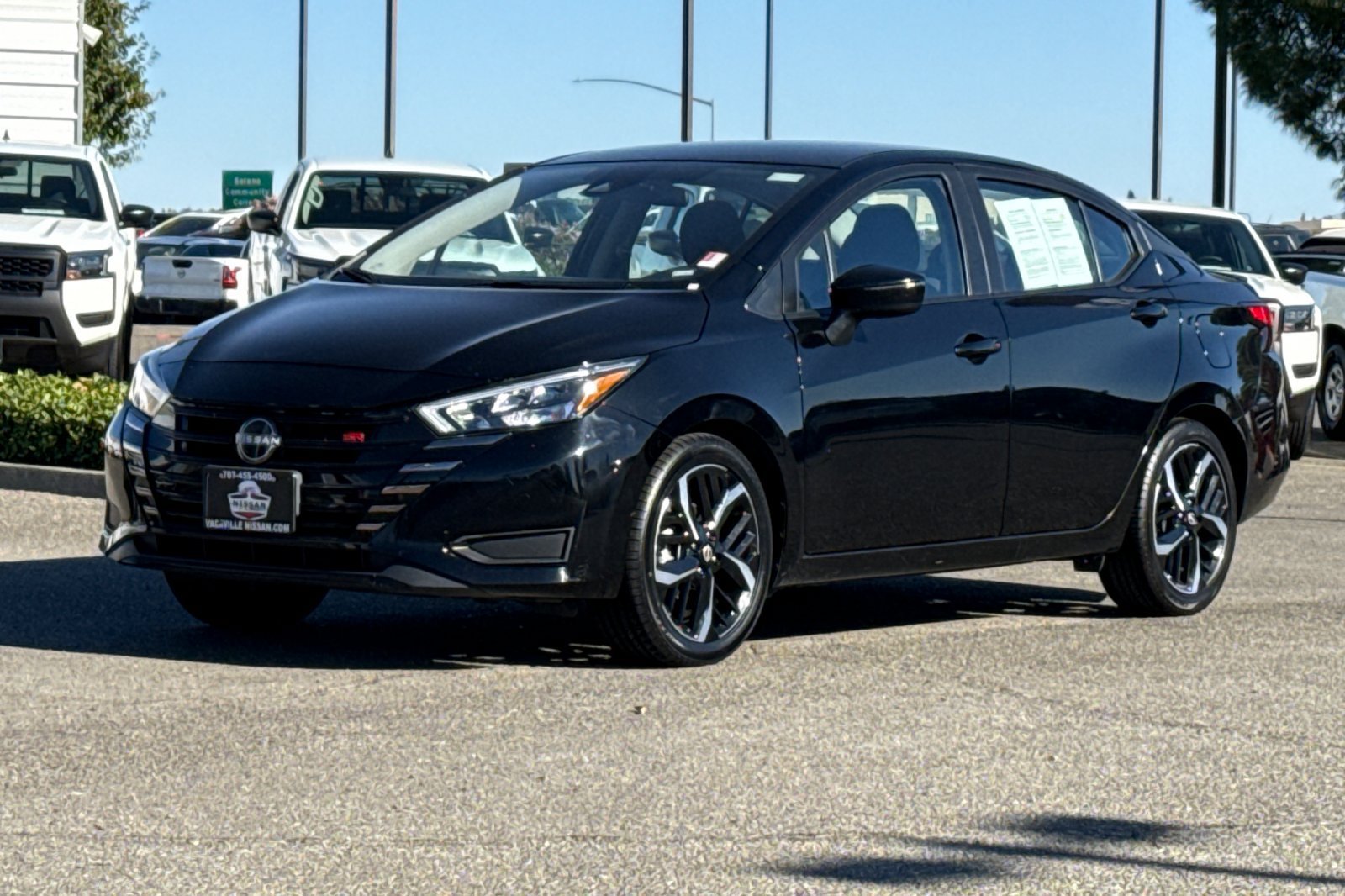 Certified 2024 Nissan Versa SR FWD image 10