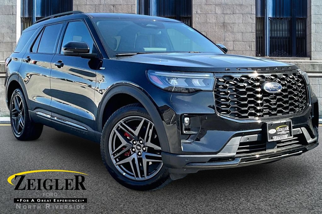Certified 2025 Ford Explorer ST-Line w/ ST-Line Street Pack