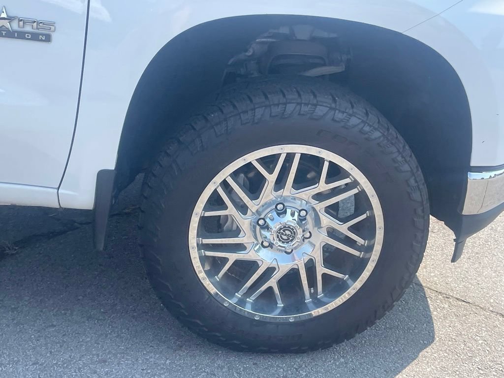 Used 2019 Chevrolet Silverado 1500 LT w/ Texas Edition AWD/4WD image 31