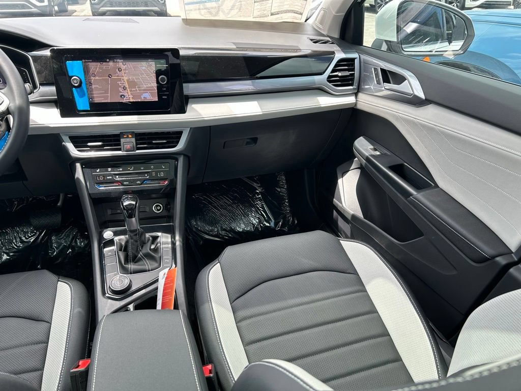 New 2026 Volkswagen Taos SEL AWD/4WD image 11
