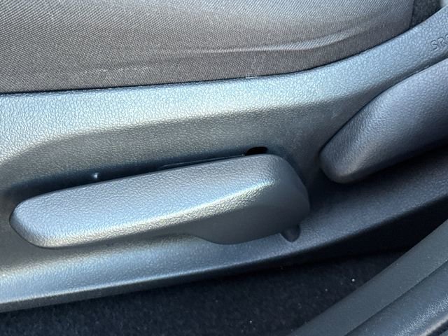 Used 2023 Toyota RAV4 LE image 21