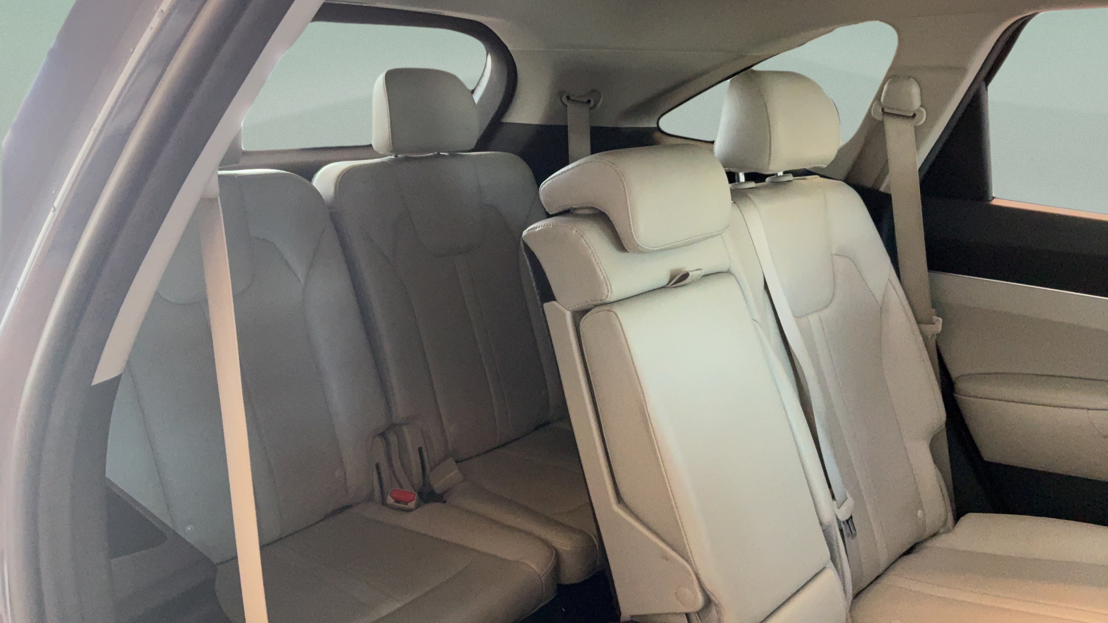 Used 2023 Kia Sorento S w/ Panoramic Sunroof Package AWD/4WD image 31