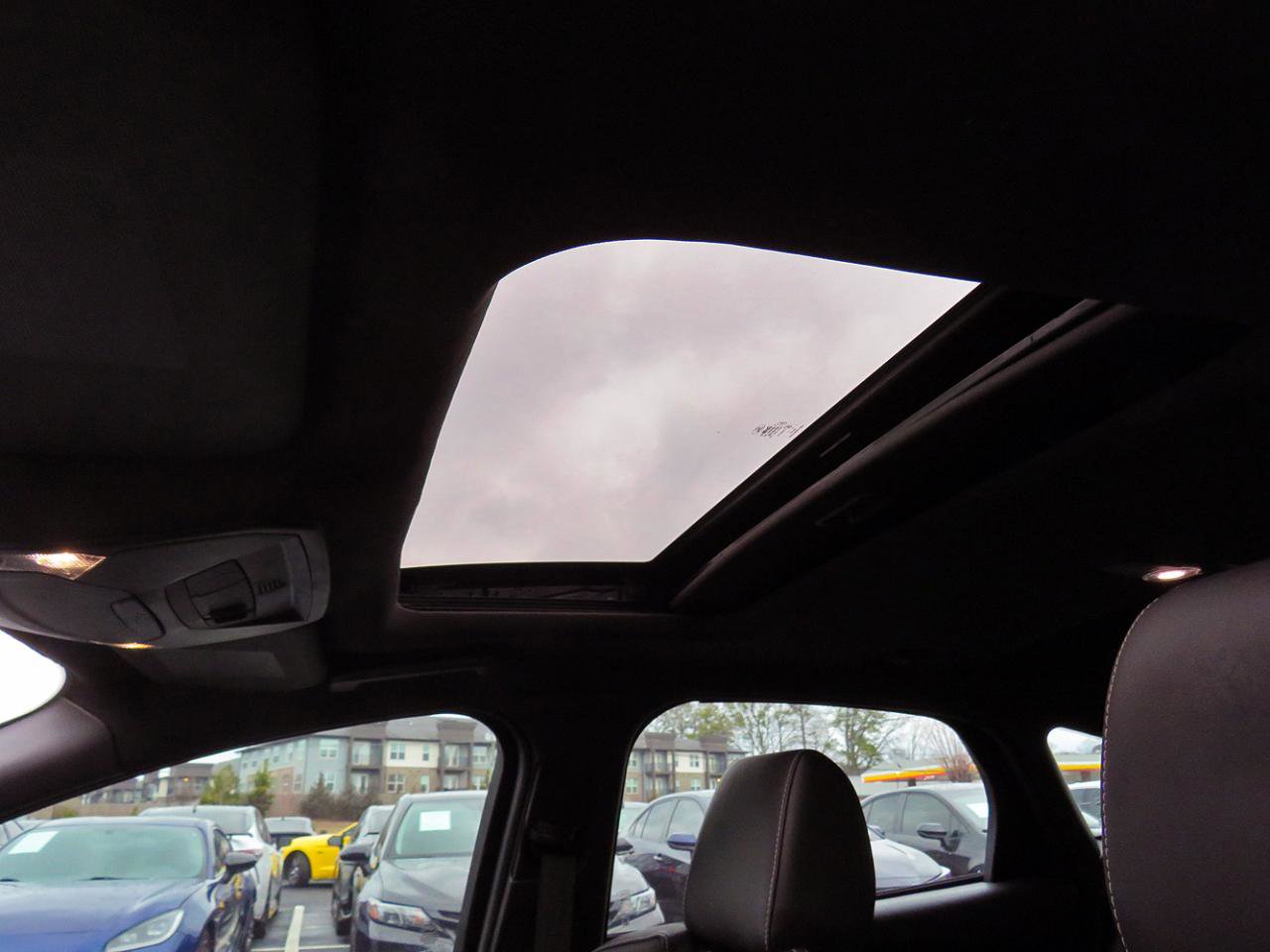 Used 2018 Ford Focus ST w/ Equipment Group 402A image 35