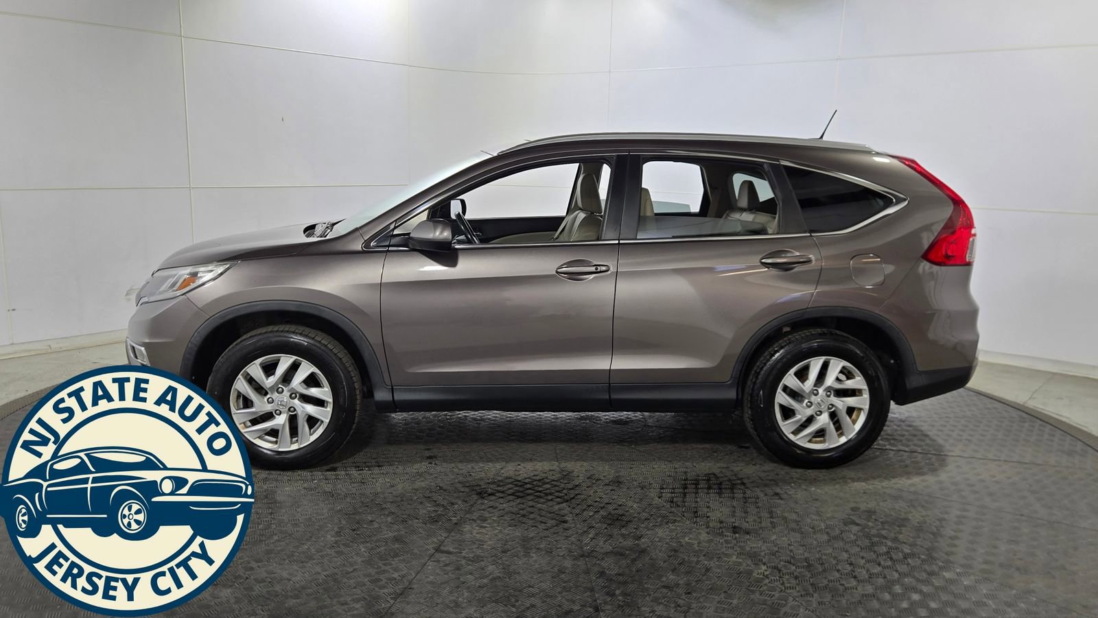 Used 2016 Honda CR-V EX-L image 4