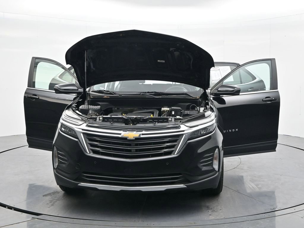 Used 2023 Chevrolet Equinox LT image 41