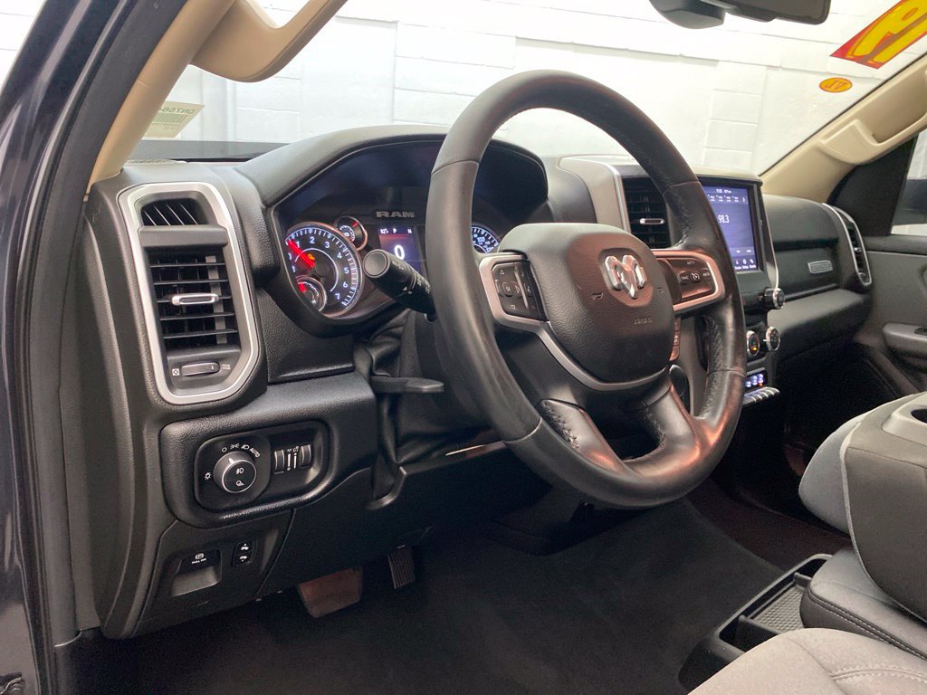 Used 2019 RAM 1500 Big Horn RWD image 19
