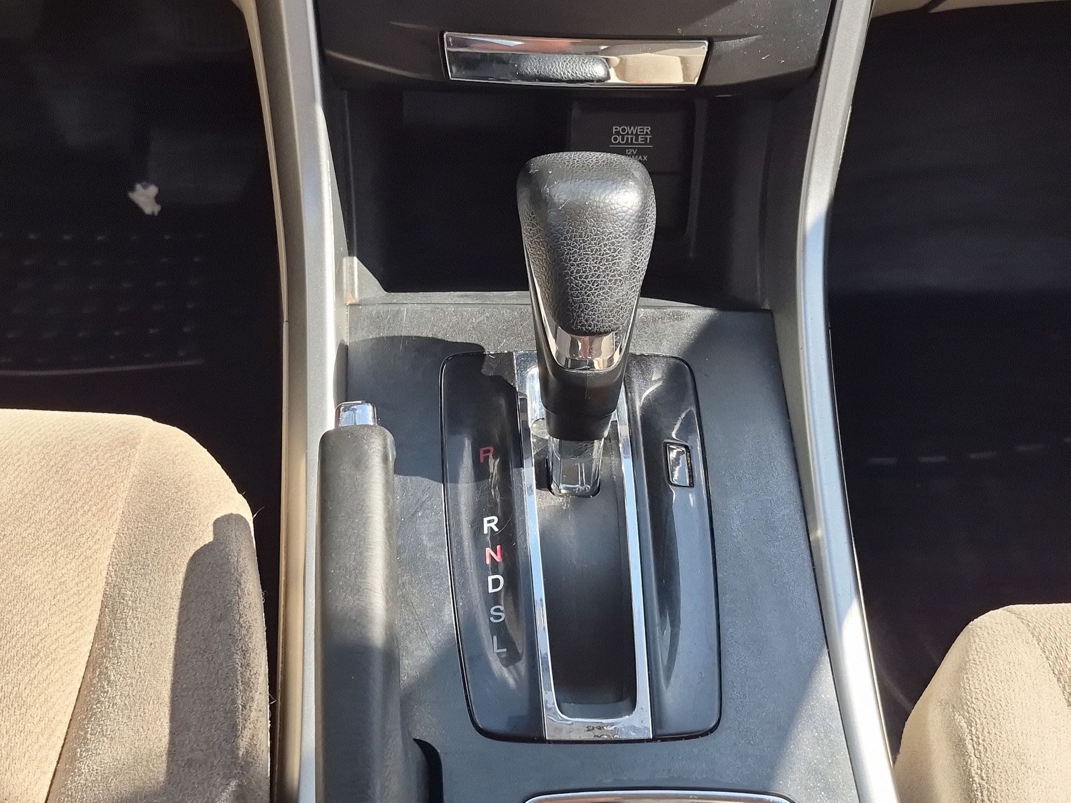 Used 2013 Honda Accord LX image 24