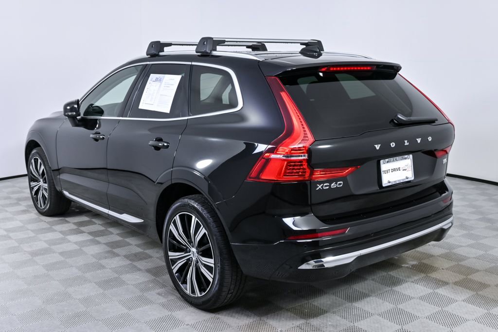 Certified 2023 Volvo XC60 B5 Plus w/ Climate Package image 4
