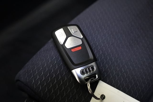 Used 2023 Audi A4 2.0T Premium Plus AWD/4WD image 33