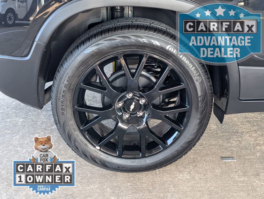 Certified 2022 Chevrolet Trax LT w/ Midnight Edition FWD image 4