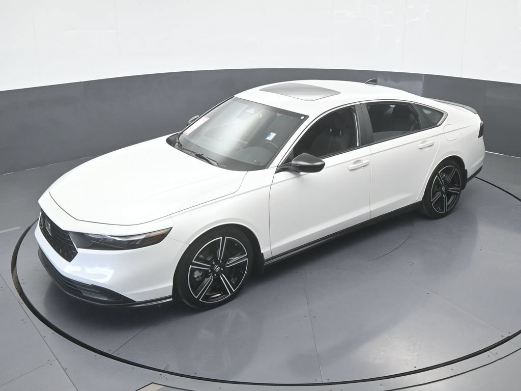 Used 2025 Honda Accord Sport image 47