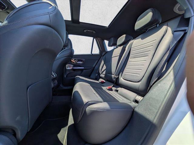 Used 2025 Mercedes-Benz GLC 300 image 20