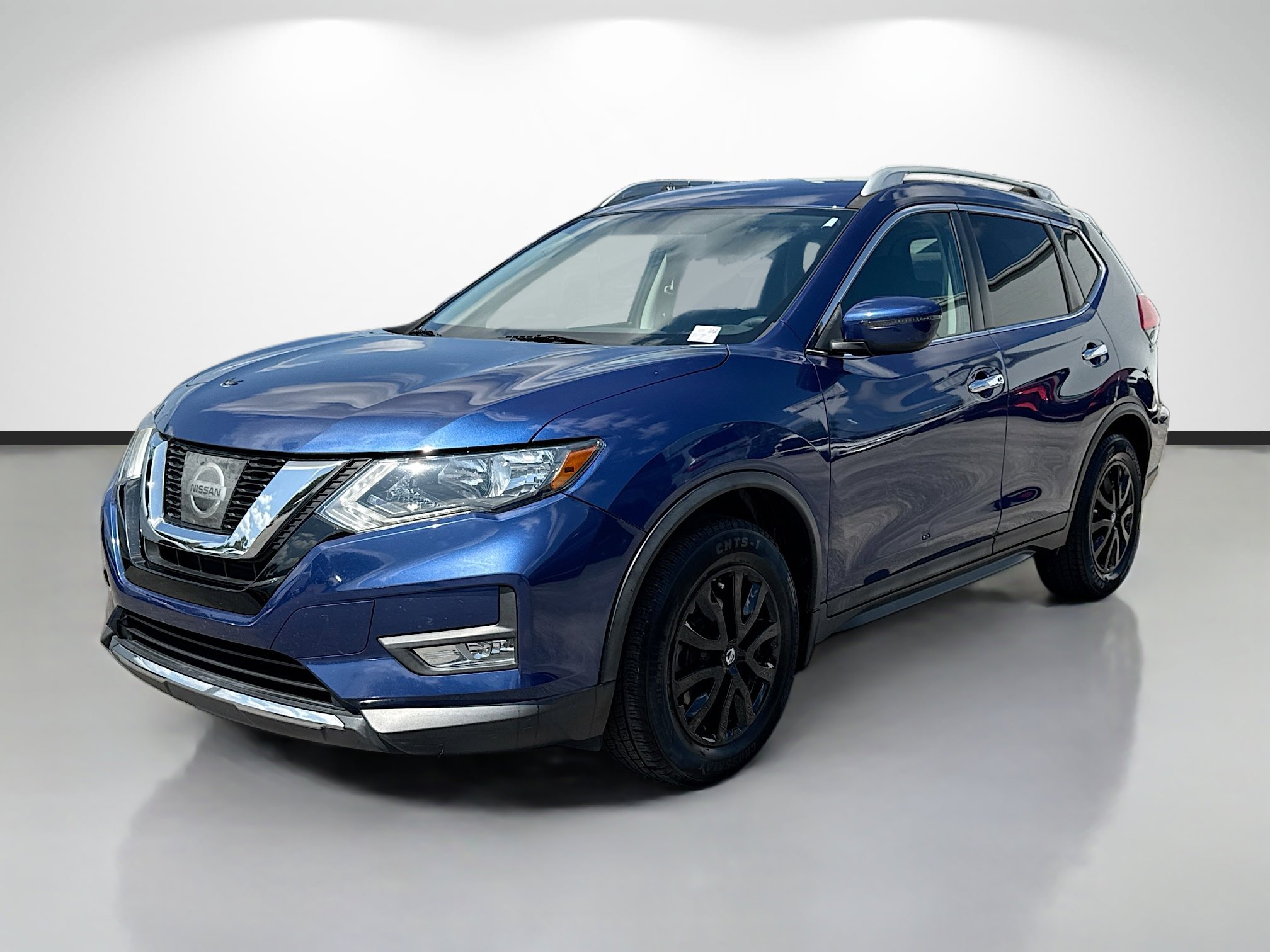 Used 2017 Nissan Rogue SV FWD image 7