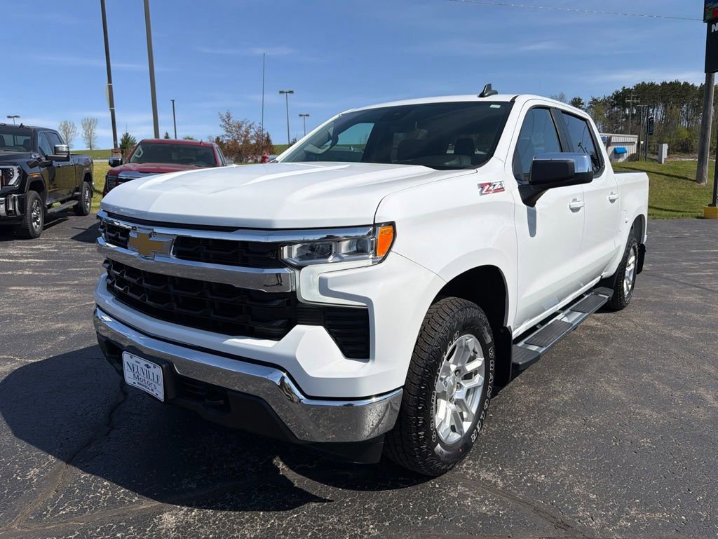 Certified 2023 Chevrolet Silverado 1500 LT w/ Z71 Off-Road Package AWD/4WD image 10