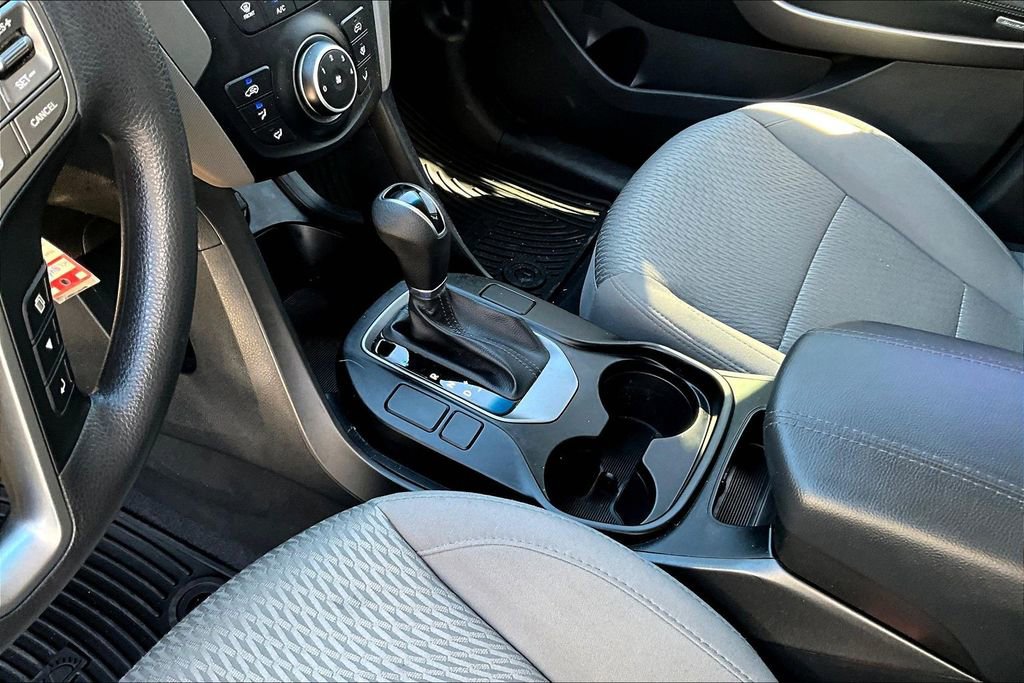 Used 2015 Hyundai Santa Fe Sport image 15