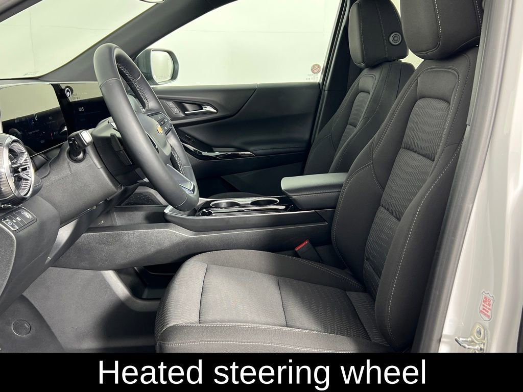 Used 2025 Chevrolet Equinox LT image 14