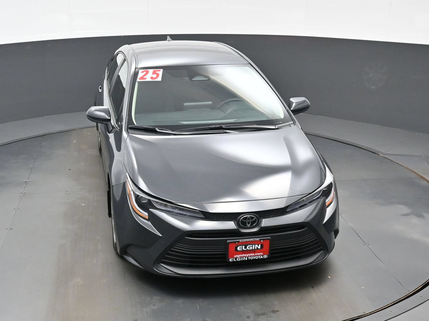 Used 2025 Toyota Corolla LE FWD image 33