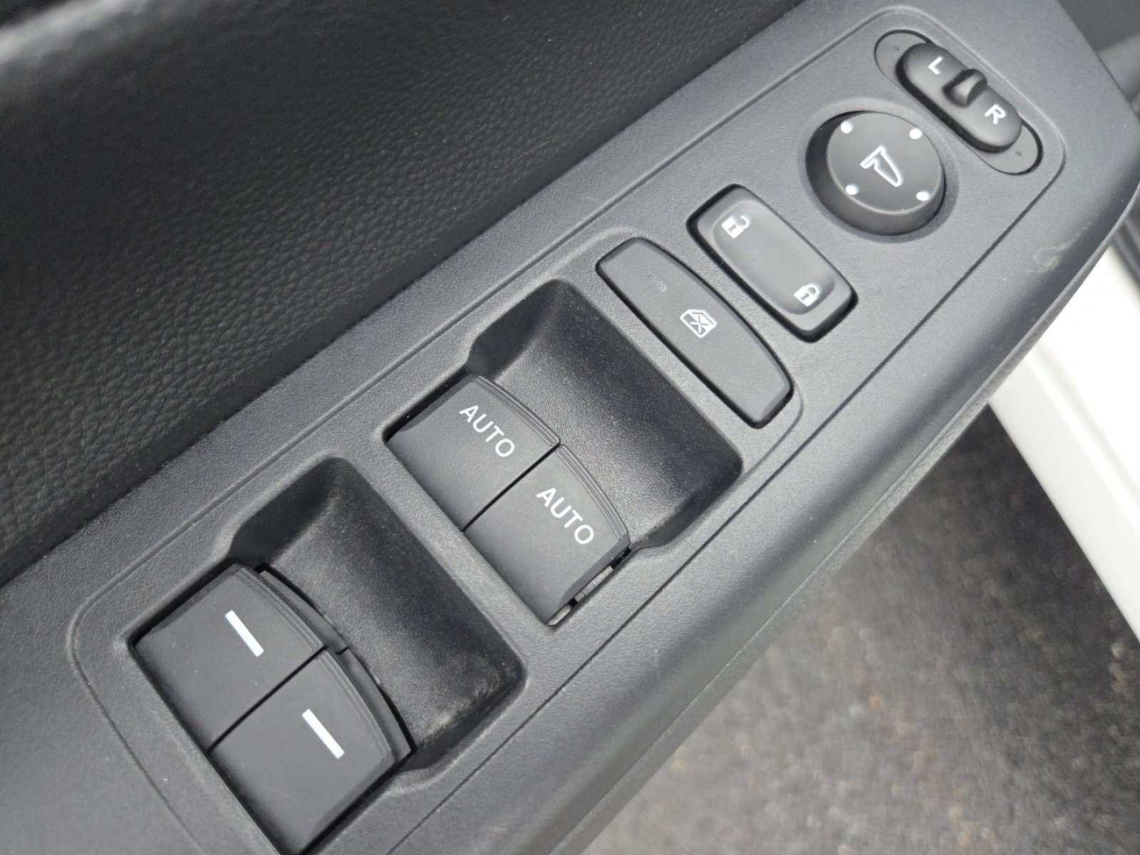 Certified 2023 Honda CR-V Sport image 27