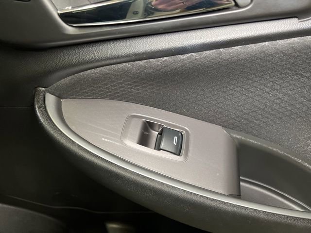 Used 2024 Chevrolet Malibu LT image 55