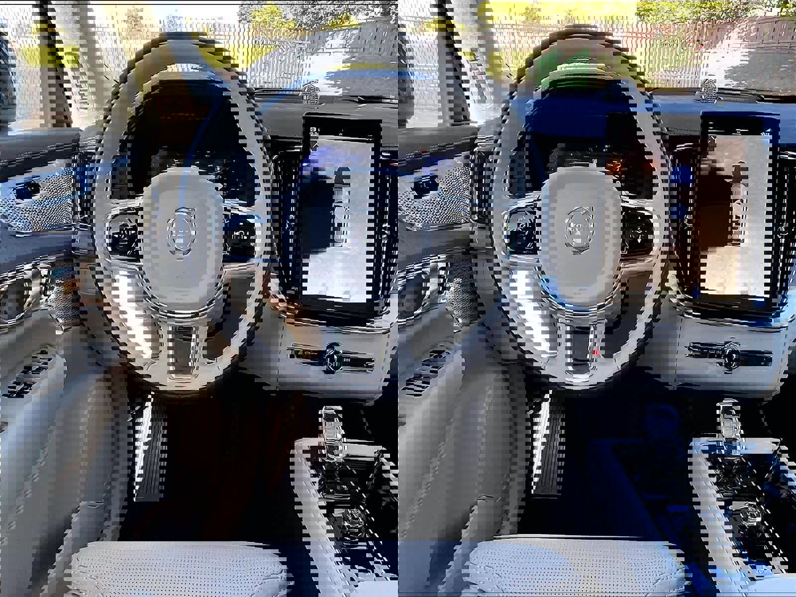 New 2026 Volvo XC90 T8 Ultra w/ Lounge Package image 15