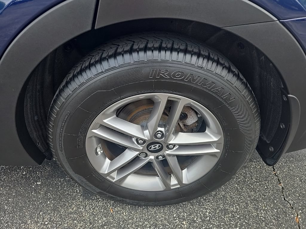 Used 2017 Hyundai Santa Fe Sport AWD/4WD image 17