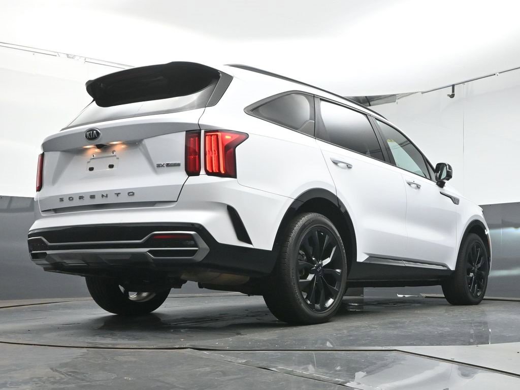 Used 2021 Kia Sorento SX image 40