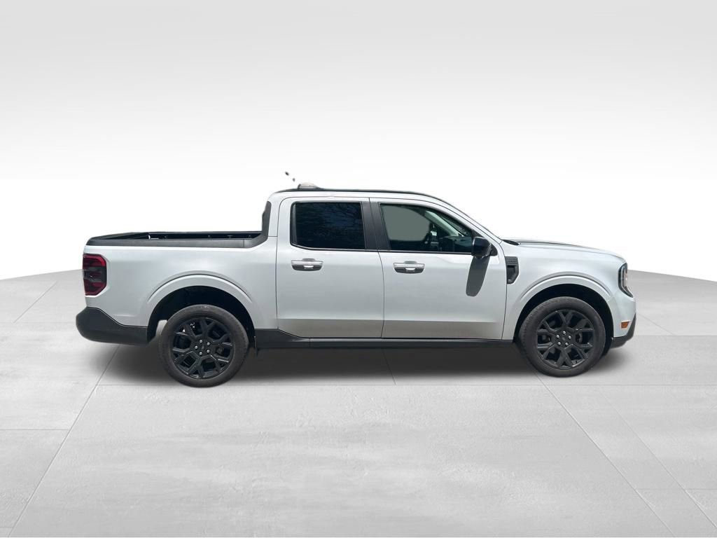 Used 2025 Ford Maverick Lariat w/ Black Appearance Package AWD/4WD image 7