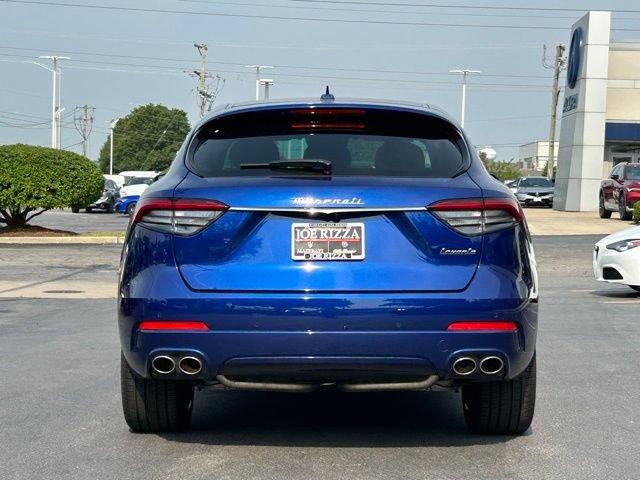 Used 2024 Maserati Levante GT Ultima AWD/4WD image 9