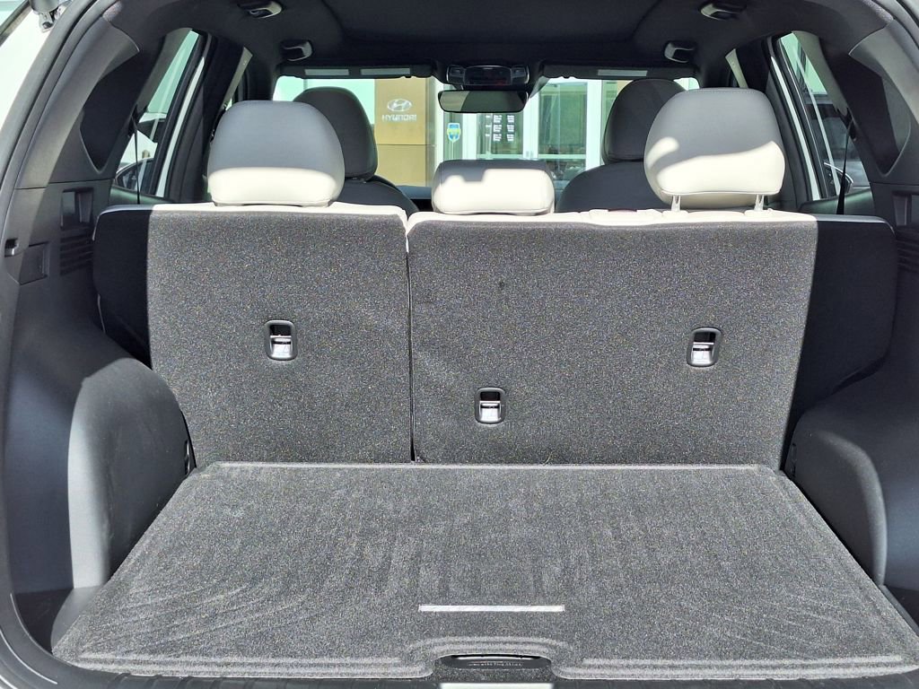 New 2025 Hyundai Tucson Limited image 28