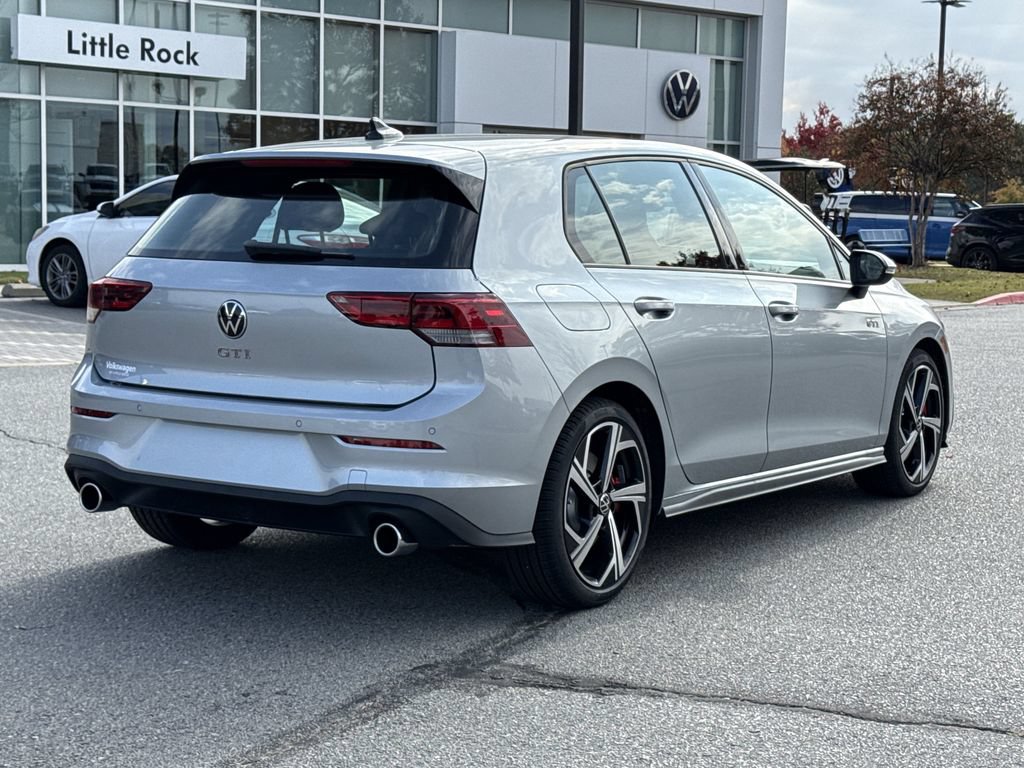 New 2026 Volkswagen GTI SE FWD image 5