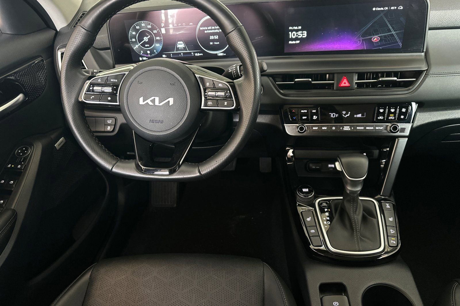 Used 2025 Kia Seltos SX image 16