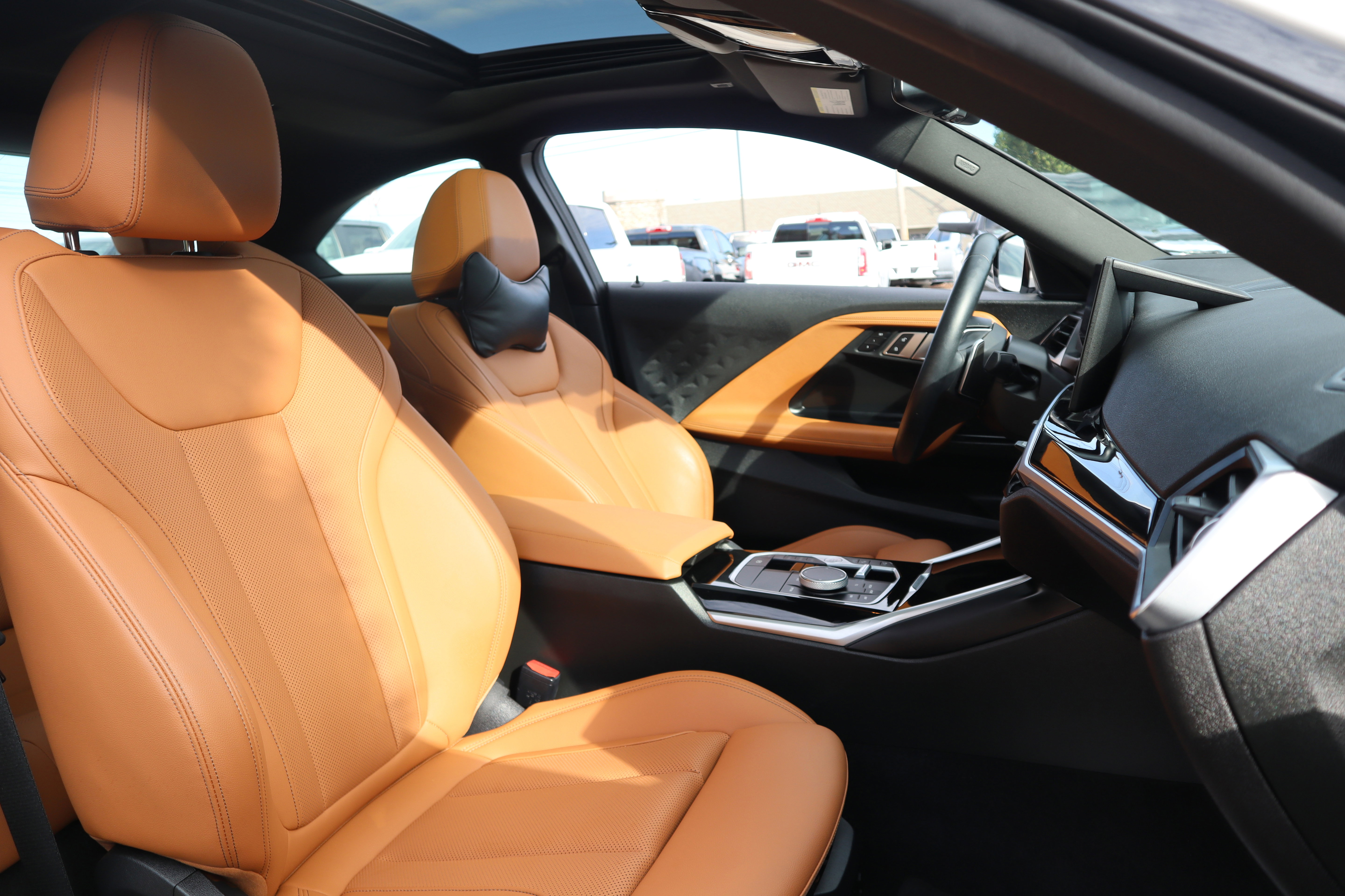 Used 2023 BMW 230i xDrive Coupe w/ Premium Package image 32