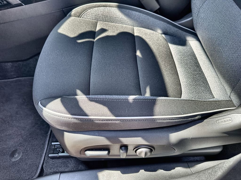 Used 2026 Chevrolet TrailBlazer LT w/ Convenience Package image 25