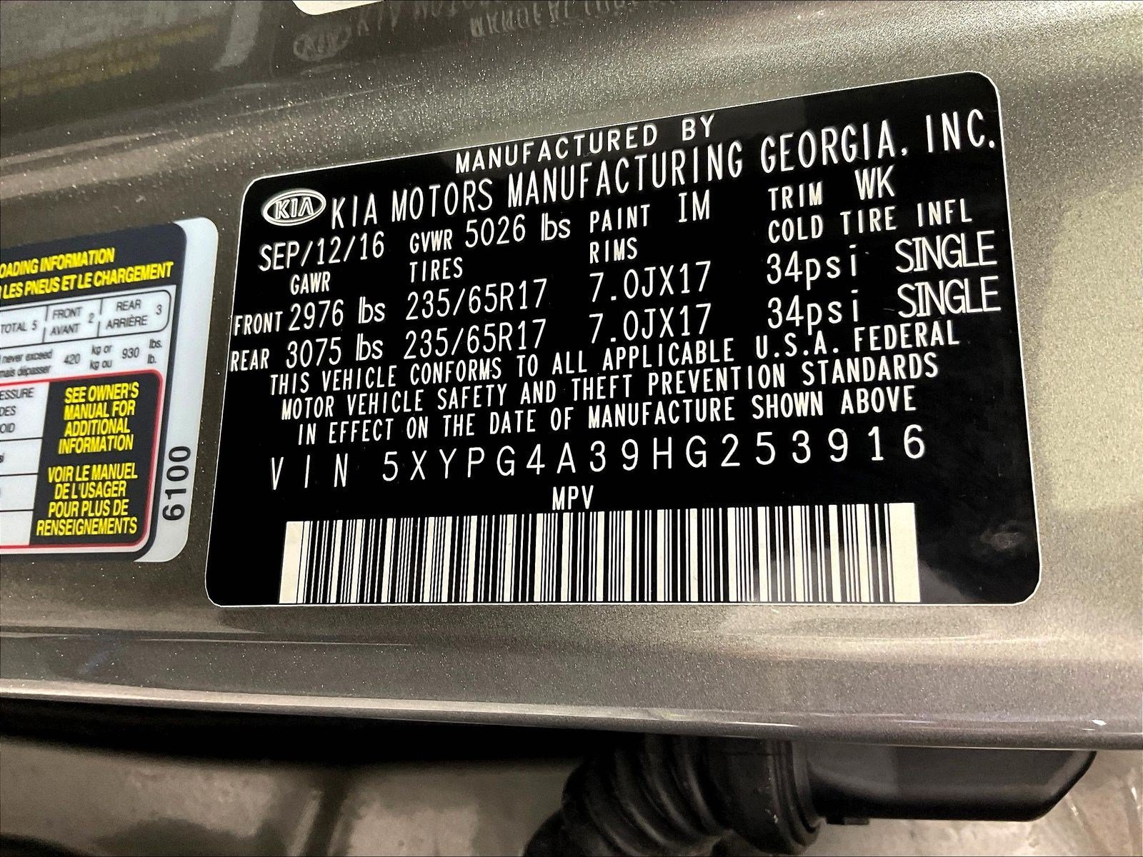 Used 2017 Kia Sorento FWD image 19