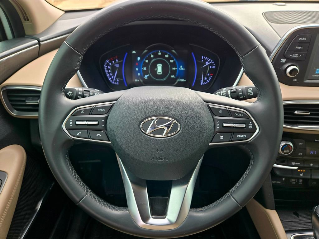 Used 2020 Hyundai Santa Fe SEL w/ Convenience Package image 14