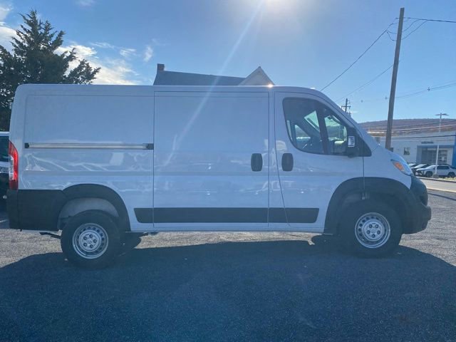 New 2026 RAM ProMaster 2500 w/ Convenience Group image 9