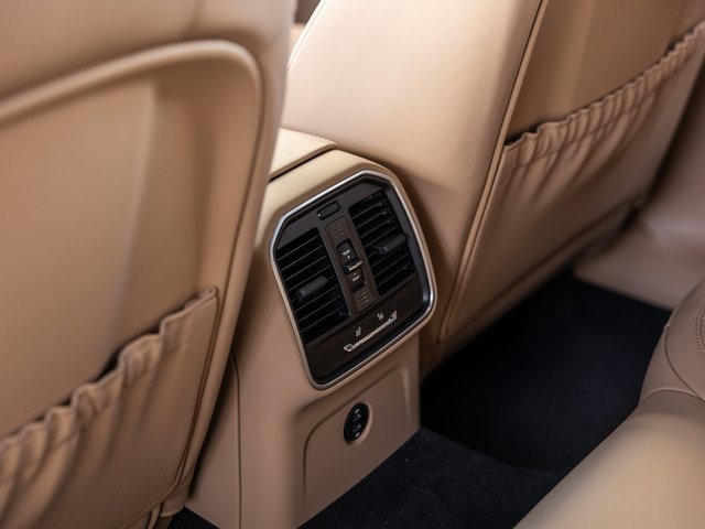 New 2026 Porsche Macan S image 29