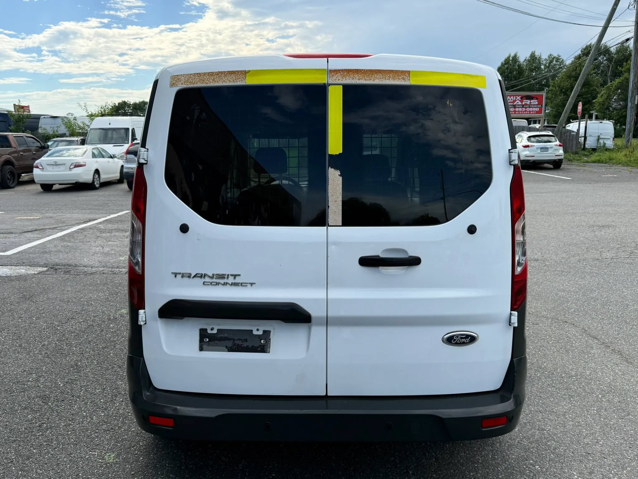 Used 2015 Ford Transit Connect XL FWD image 17