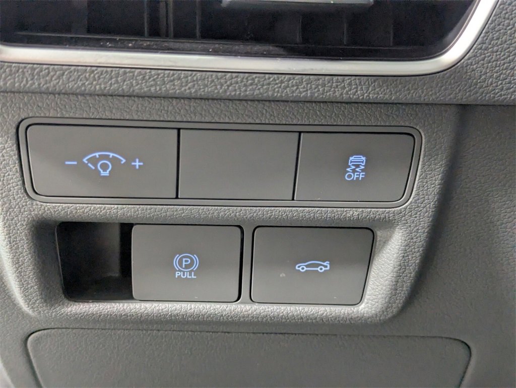 Certified 2025 Hyundai Sonata SEL image 13