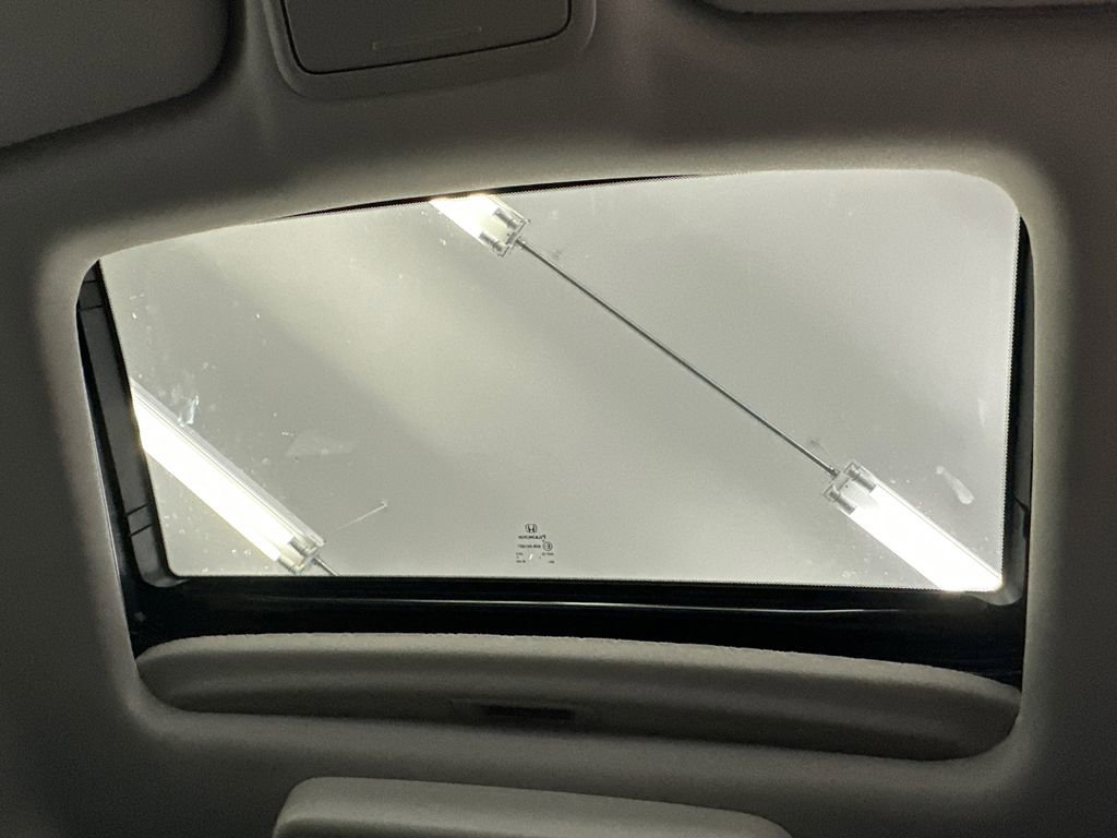 New 2026 Honda Odyssey Touring image 25