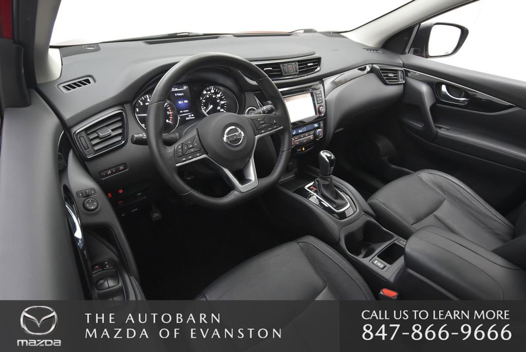 Used 2017 Nissan Rogue Sport SL w/ SL Premium Package AWD/4WD image 29