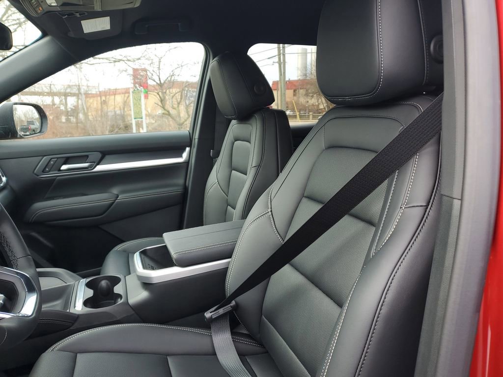 New 2026 GMC Terrain Elevation image 16