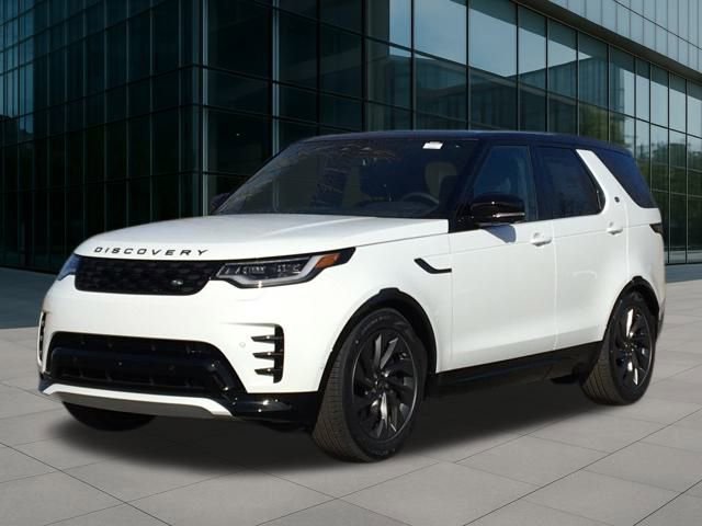 New 2024 Land Rover Discovery Dynamic SE