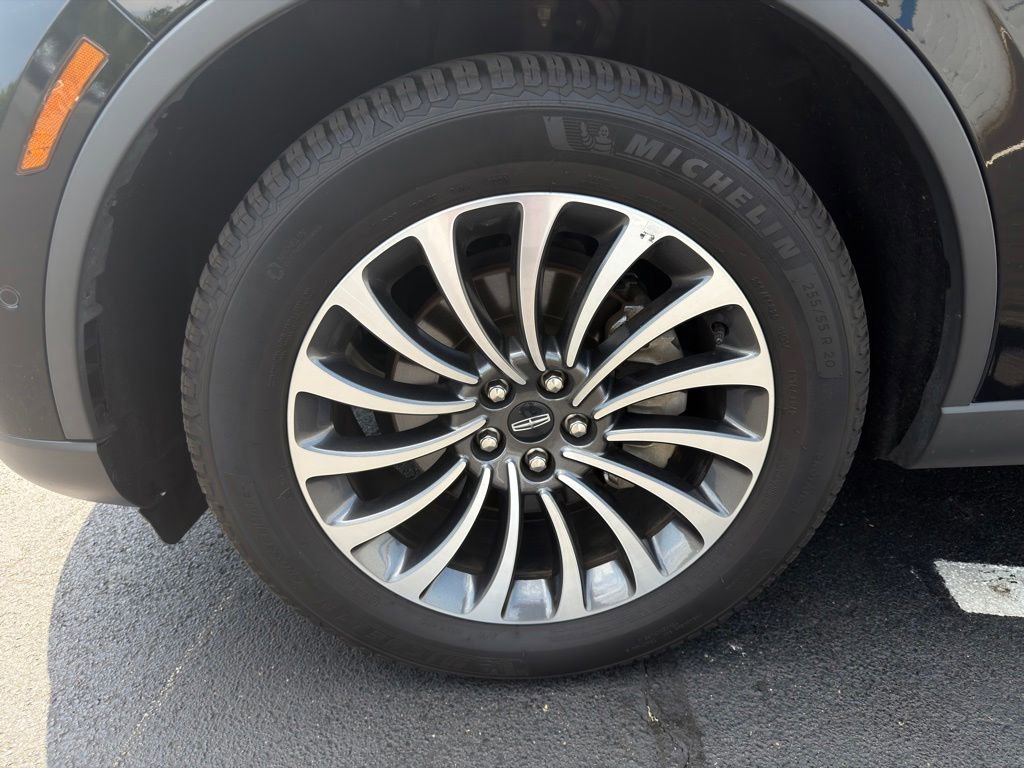 Used 2021 Lincoln Aviator Reserve w/ Elements Package Plus AWD/4WD image 10
