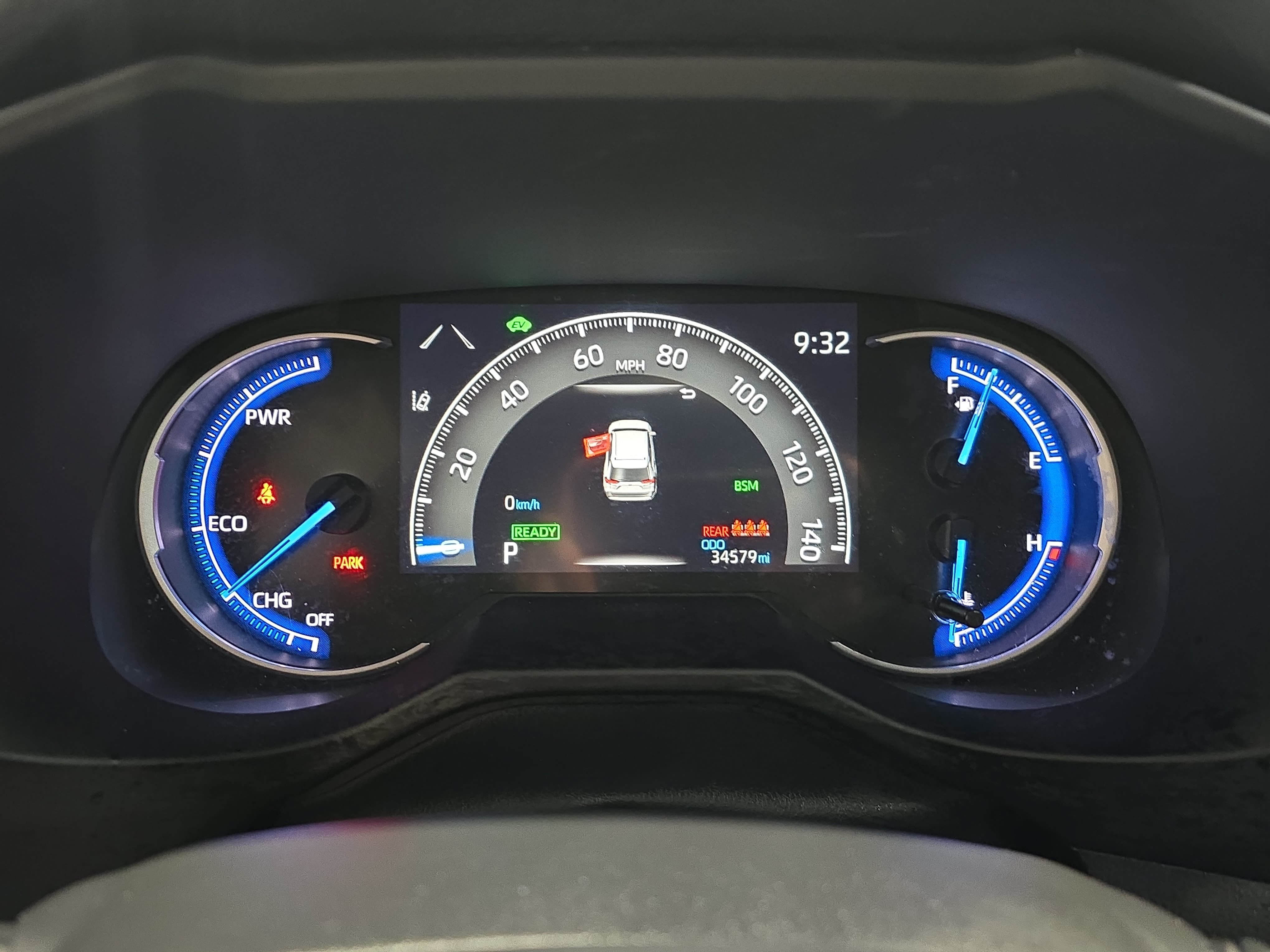 Certified 2021 Toyota RAV4 XSE w/ XSE Grade Weather Package AWD/4WD image 19