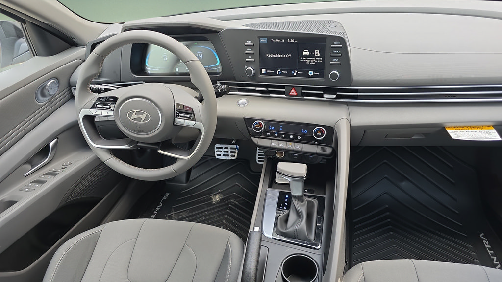 New 2026 Hyundai Elantra Sport FWD image 5