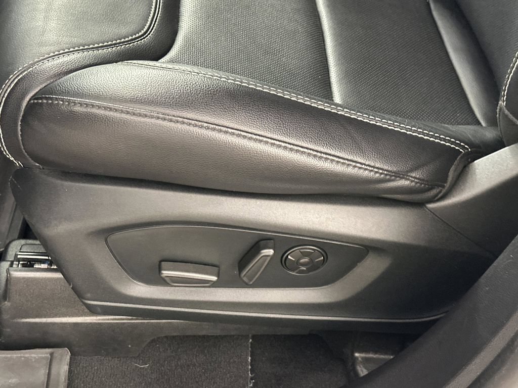 Used 2021 Ford Explorer ST w/ Equipment Group 401A AWD/4WD image 12
